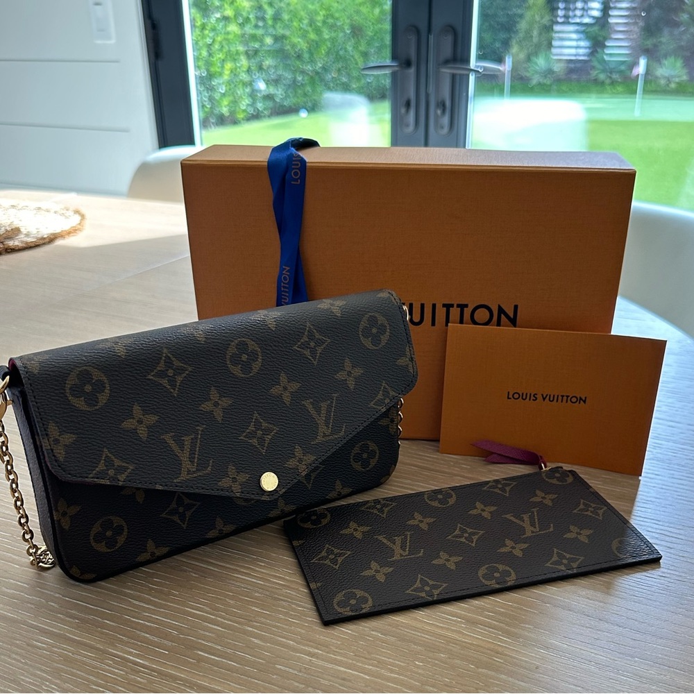 Louis Vuitton Black and Brown Monogram Clutch